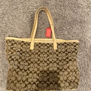coach tote bag